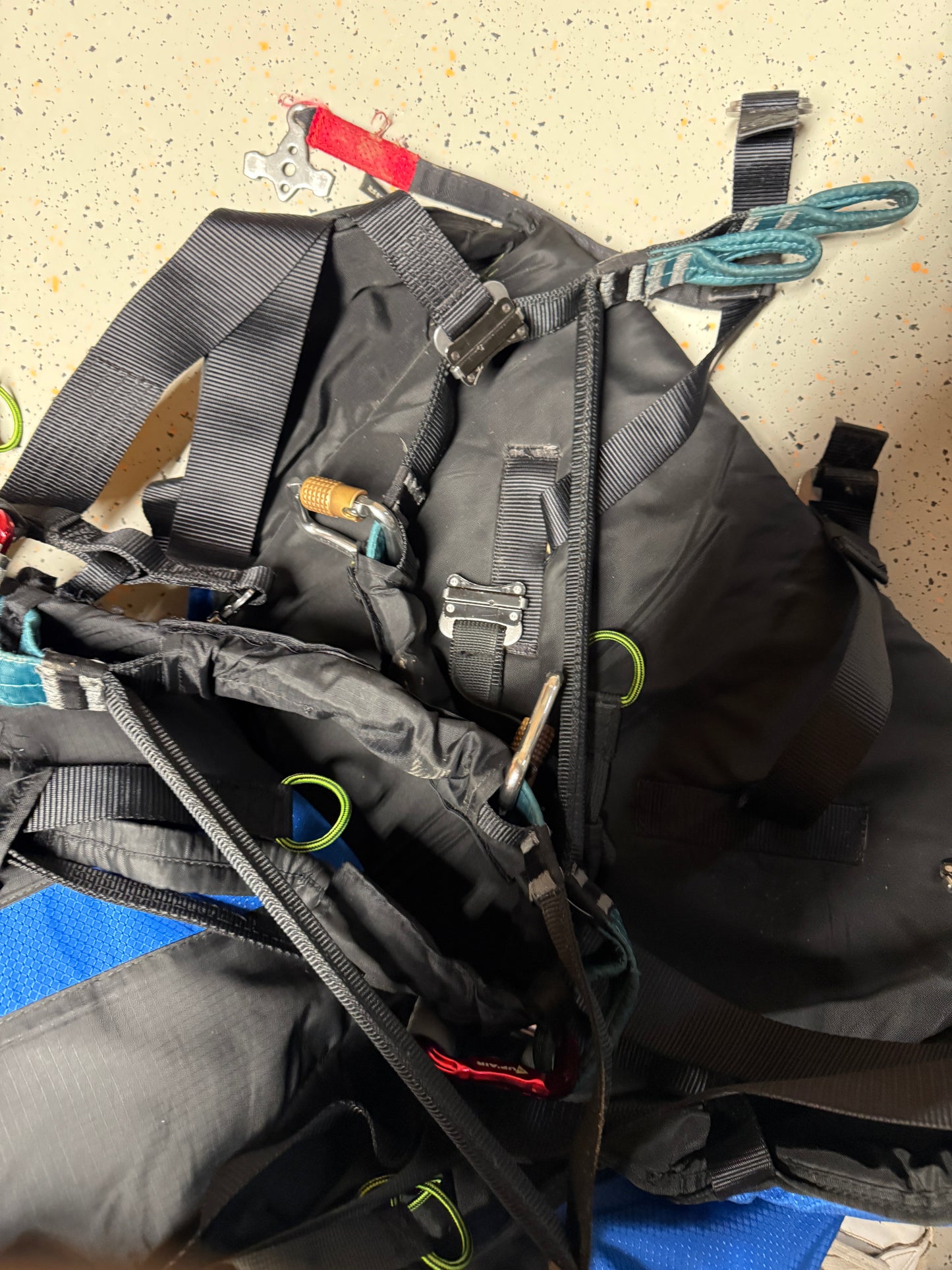 Supar Evasion + Tandem Spreaders + 4x Carabiner